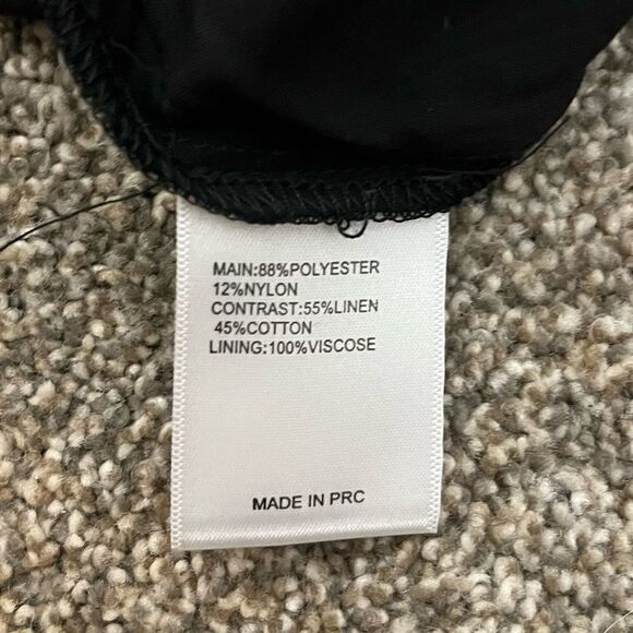 Finders Keepers Moments of Madness Dress - Picture 7 of 7